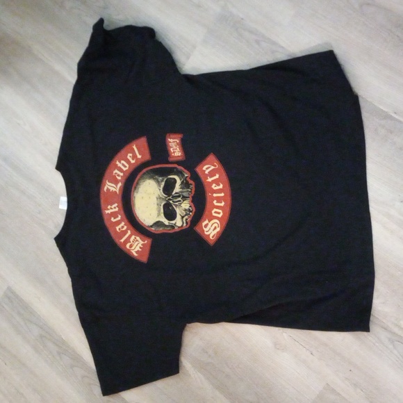 BRAND NEW WITHOUT TAG MENS RARE BLACK LABEL SOCIETY SHIRT. - Picture 3 of 3